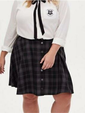 ⚡ Hogwarts Uniform Style! Torrid Harry Potter Pleated Mini Skirt 🏰